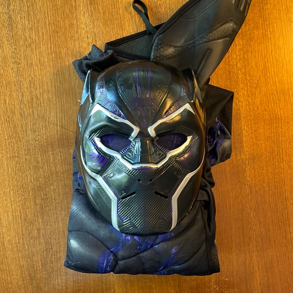 Black Panther Costume Boys Medium
